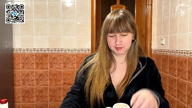 MaroonMoon_'s cam snapshot