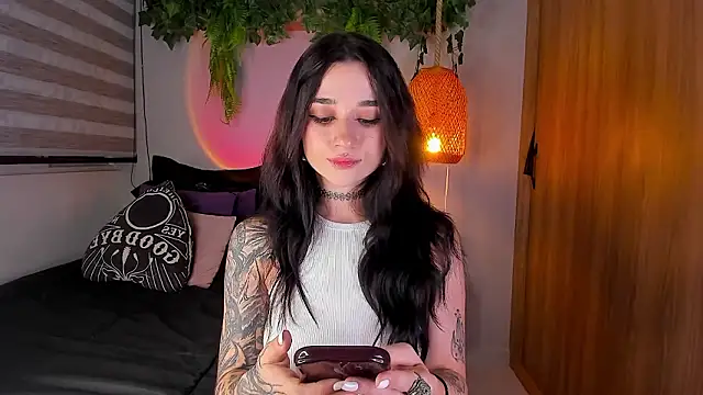 _Charlotte_Rose's cam snapshot