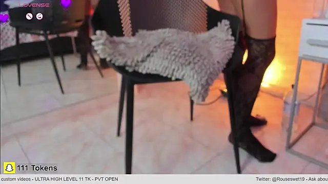 RousSweet-'s cam snapshot