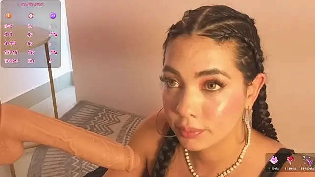 lulu_wonder's cam snapshot