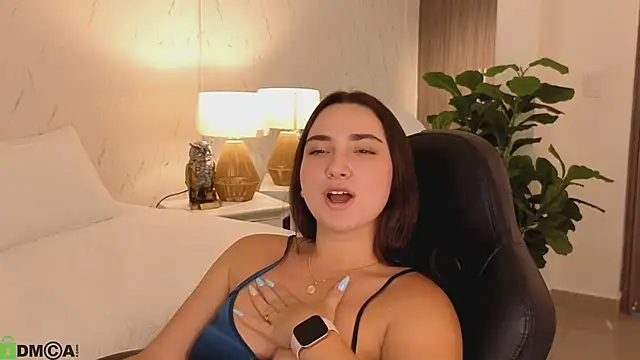 ava_blue's cam snapshot