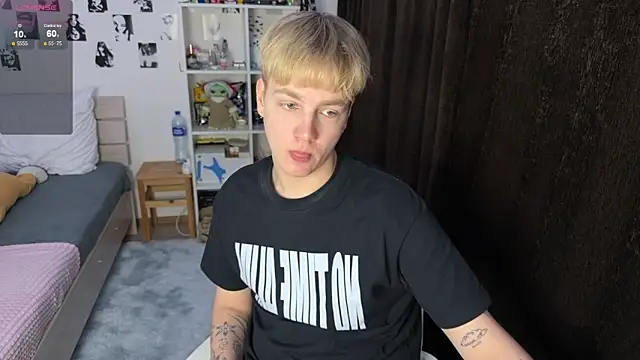 olivertasty's cam snapshot