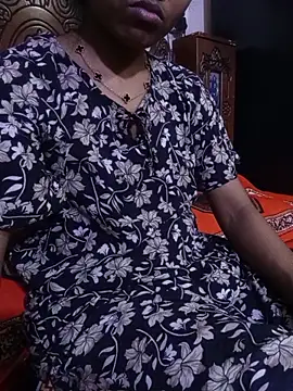 Hotx-maya's cam snapshot