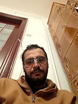 julian-112's cam snapshot