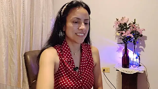 Bella_Exhibition live sex cam