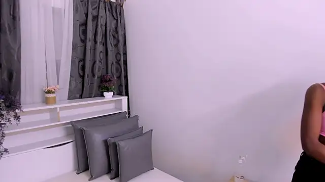 Mistt_Mia's cam snapshot