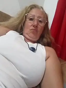 MILEIDE980 live sex cam