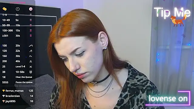 MeganNewCat's cam snapshot