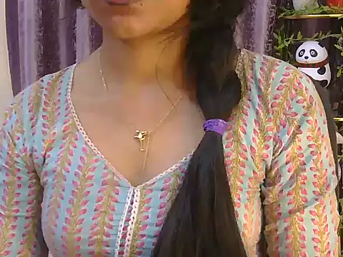 Cute_Pihu01's cam snapshot