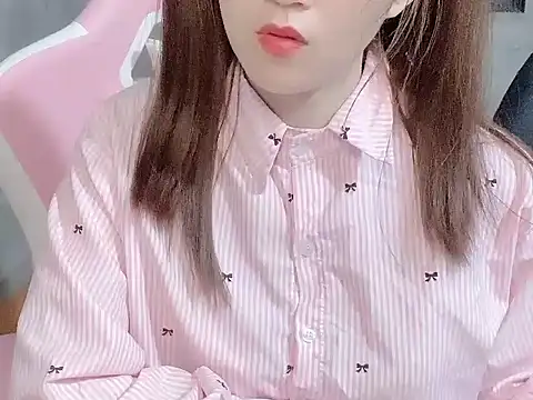 TranOanh999's cam snapshot