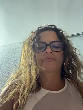 CioniWeiss's cam snapshot