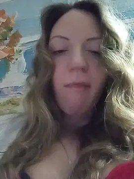 KattyLuuu's cam snapshot