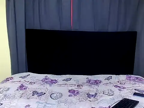 TallHornyTrans live sex cam