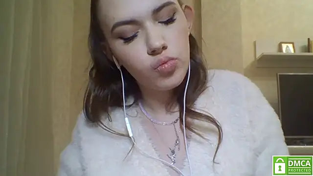 CeyaLier's cam snapshot