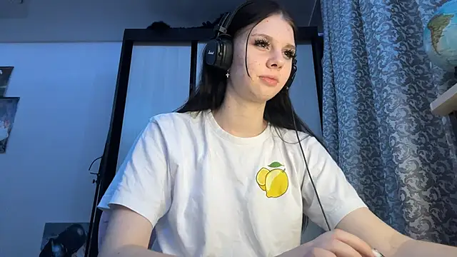 AnGallo's cam snapshot