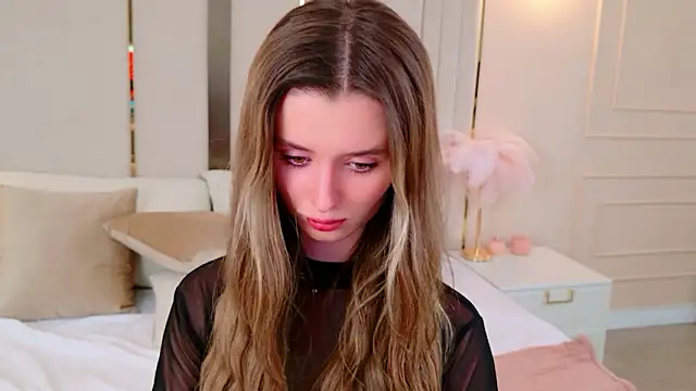 MarybethSnow's cam snapshot