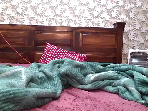 miss_kaur23's cam snapshot