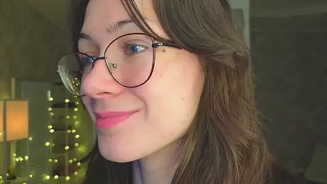 ReneeLippeatt's cam snapshot