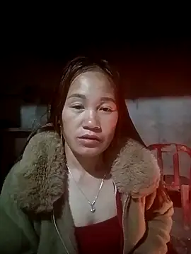 cutebobi's cam snapshot