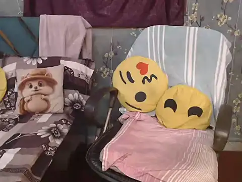 Sexy_annya2's cam snapshot