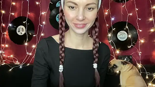 Musicalgirl's cam snapshot