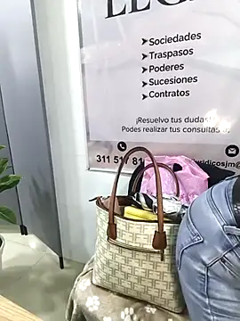 ALEJA__22's cam snapshot