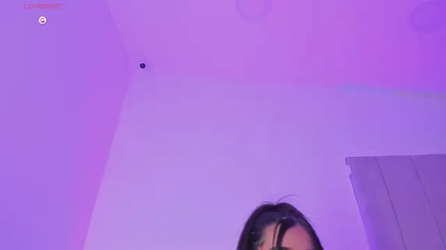 kaylarossi's cam snapshot