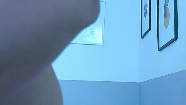 cutepetitee's cam snapshot