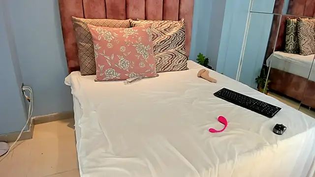 lou_rosse_'s cam snapshot