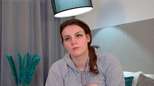 KarenClarks's cam snapshot