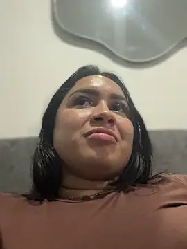 Pretty_Isadora's cam snapshot