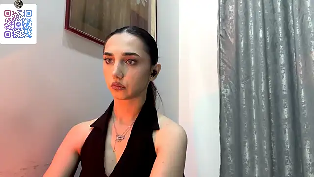 LinaMour's cam snapshot