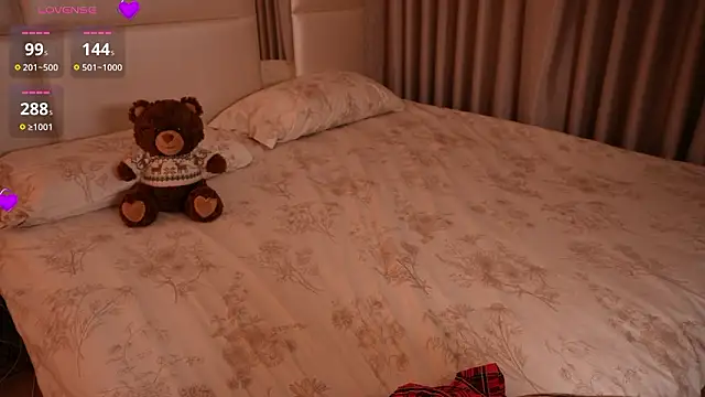 Lilly_Colins's cam snapshot