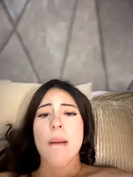 TeaseDollXXX live sex cam