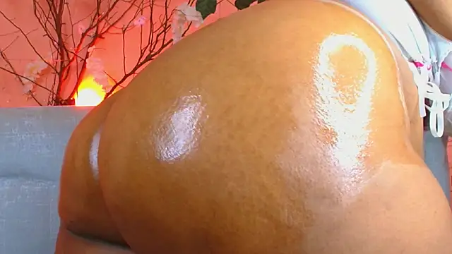 Cristal_hott1's cam snapshot