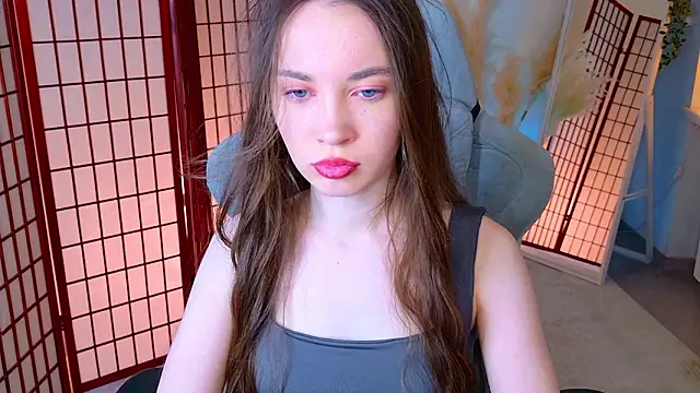 SilentLily's cam snapshot