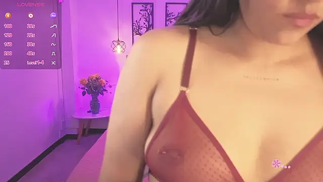 Abigaiil__ds's cam snapshot