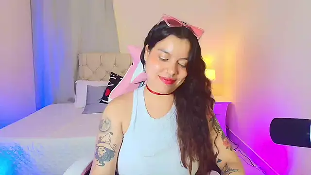 LillithRoses_'s cam snapshot