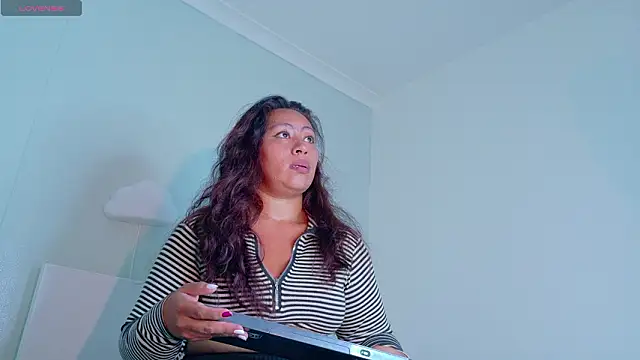 SeleneGibson__'s cam snapshot