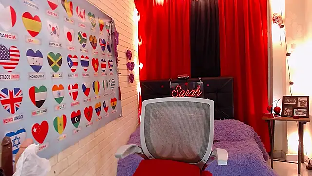 Sarah_teiku's cam snapshot