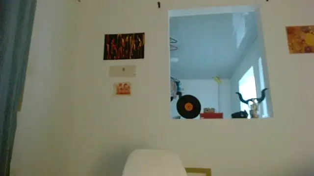 Maam_Ine's cam snapshot