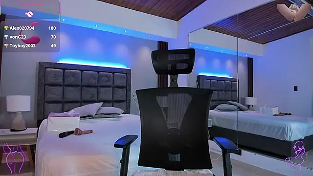 victoria_mooree's cam snapshot