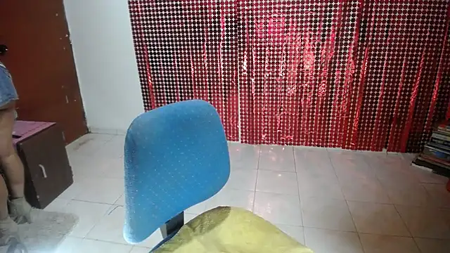 Sweett_Anya's cam snapshot