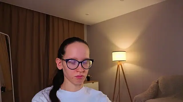 BettyBrowni's cam snapshot