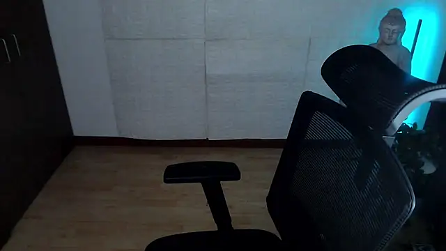 GODDESS_EVANS's cam snapshot