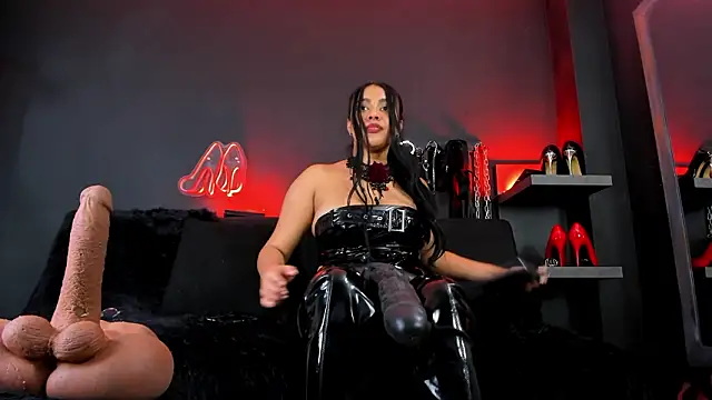 DelaneyStone's cam snapshot