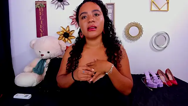 paolitakens's cam snapshot