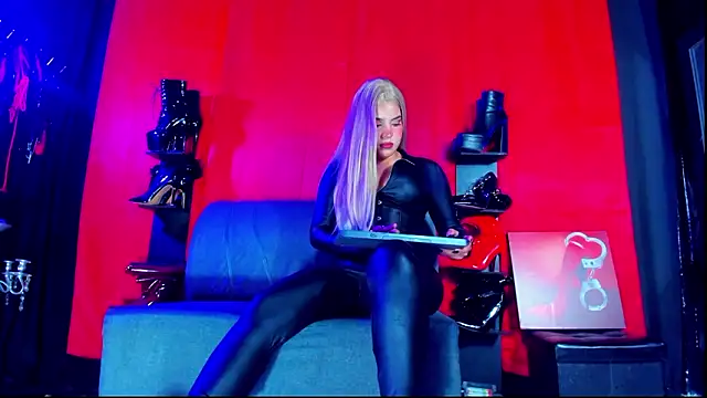 ArtemisaStone's cam snapshot