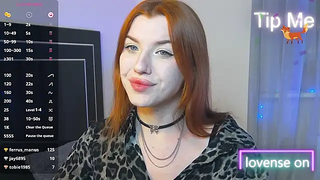 MeganNewCat's cam snapshot