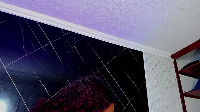 Alaia_Gutierrez's cam snapshot